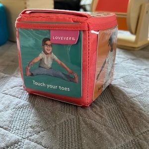 Lovevery Simon Says Cube